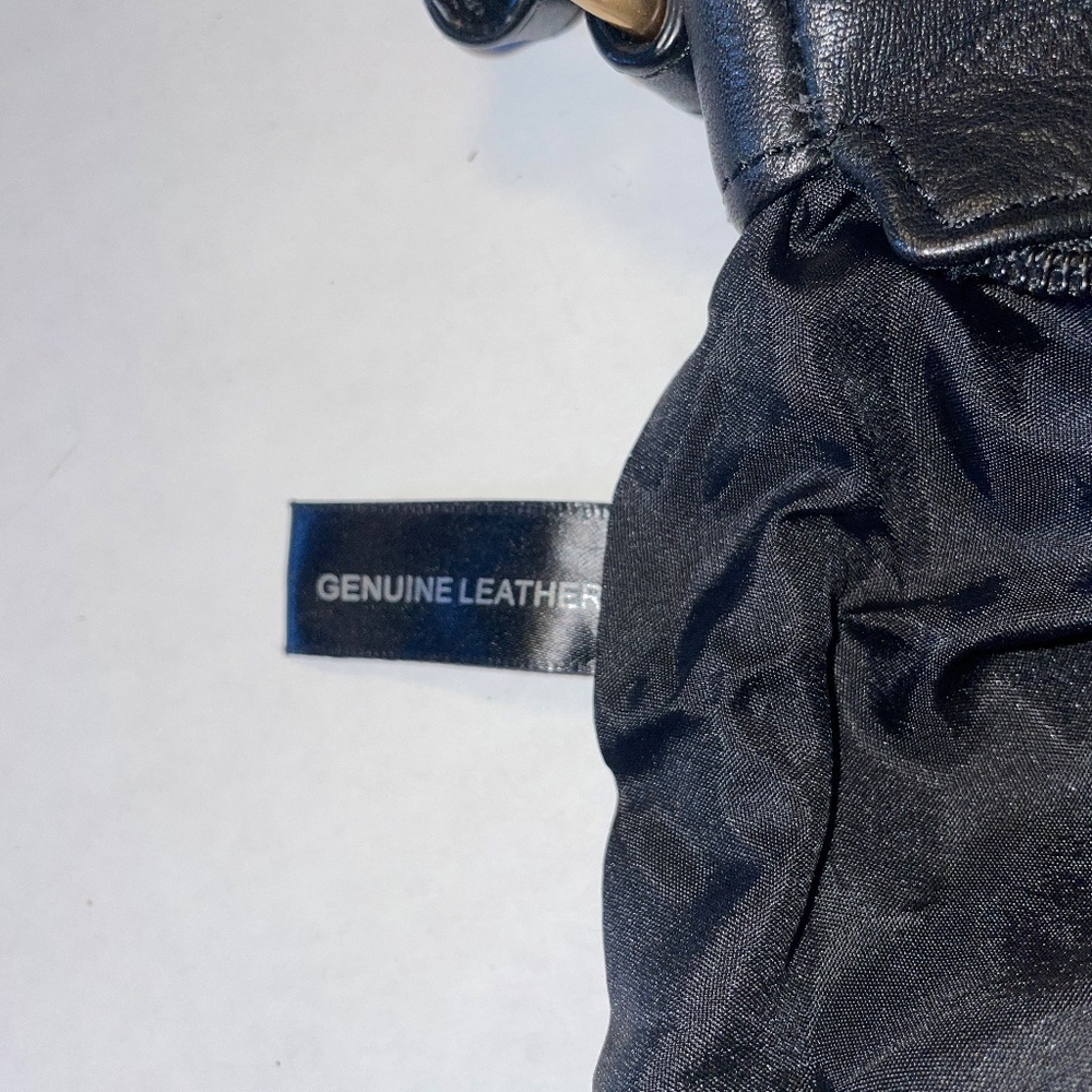 Giani Bernini Shoulder Tote - Picture 5 of 5